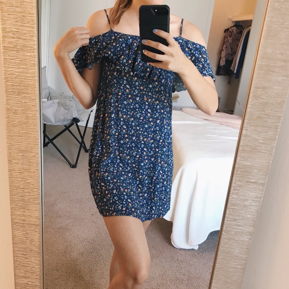 Forever 21 Blue/Navy Off-Shoulder Floral Dress